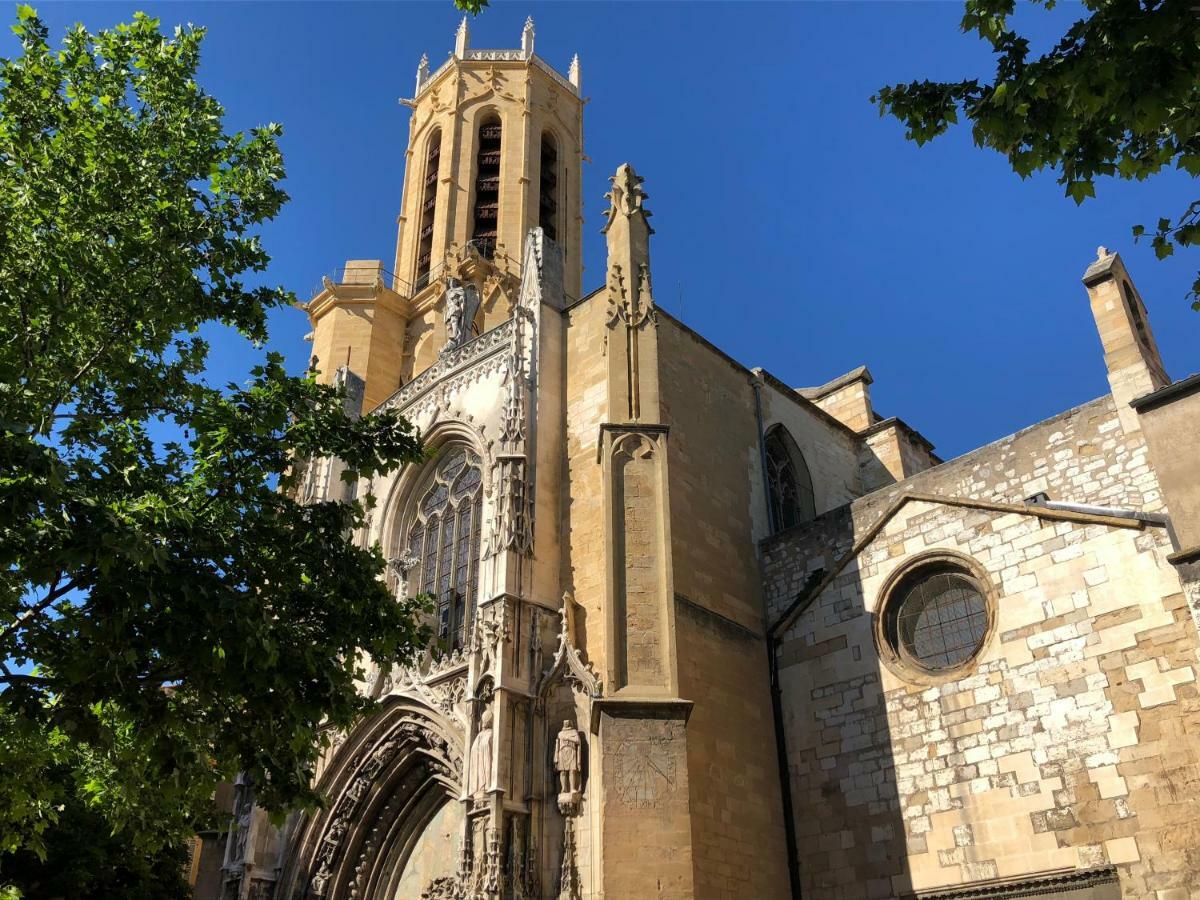 Aix Homes Aix-en-Provence Bagian luar foto